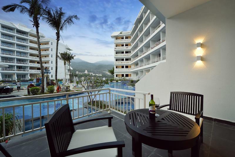 Palace Resort Yalong Bay Sanya Luoyushangcun Zewnętrze zdjęcie
